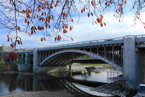 有橋